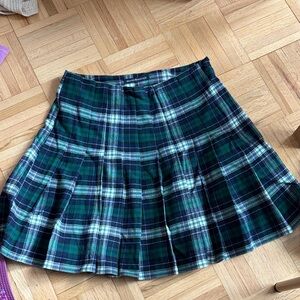 Brandy Melville Tartan Skater Skirt - Green and Blue Plaid, Pleated